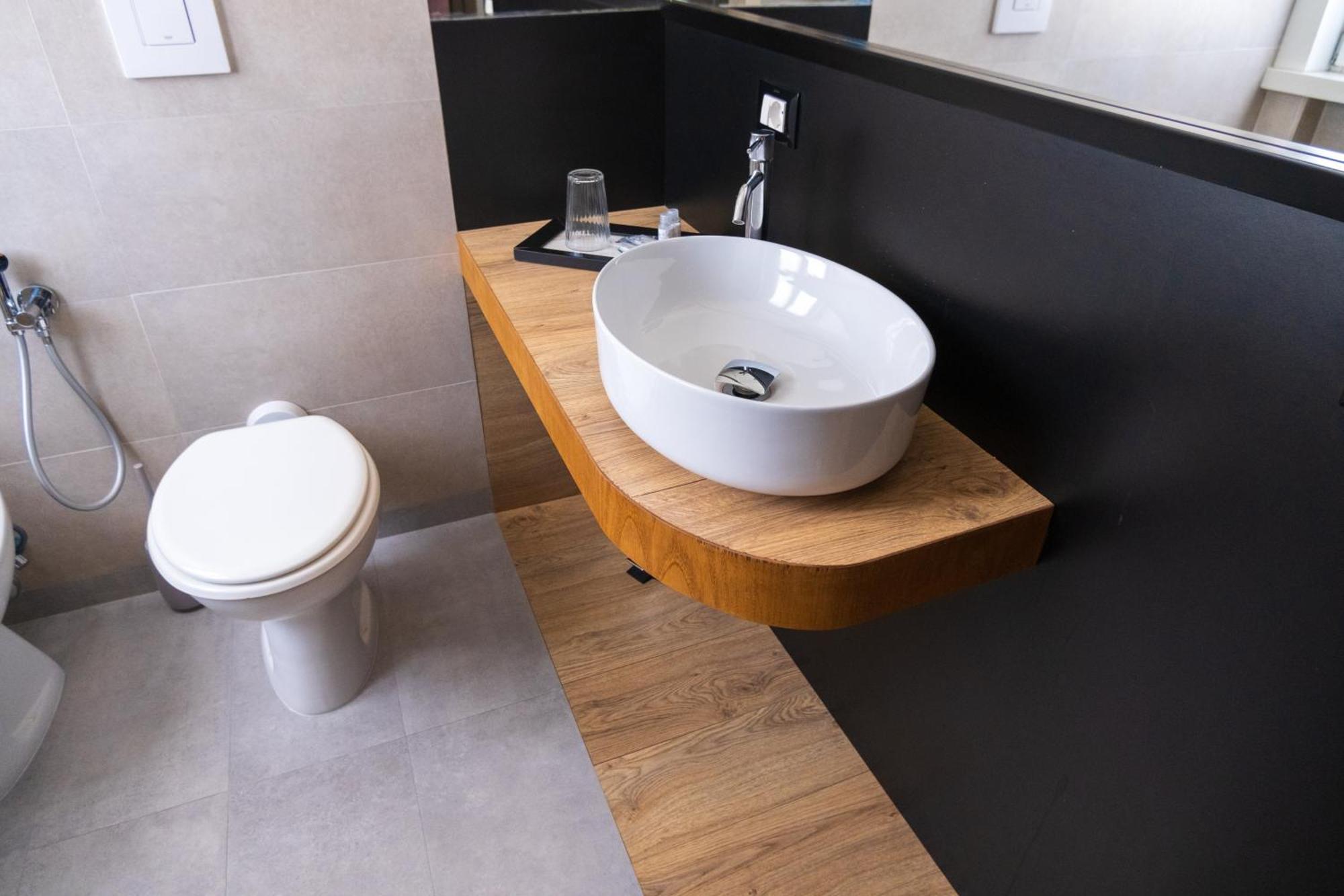 Avezzano 3E60 Hotel ภายนอก รูปภาพ