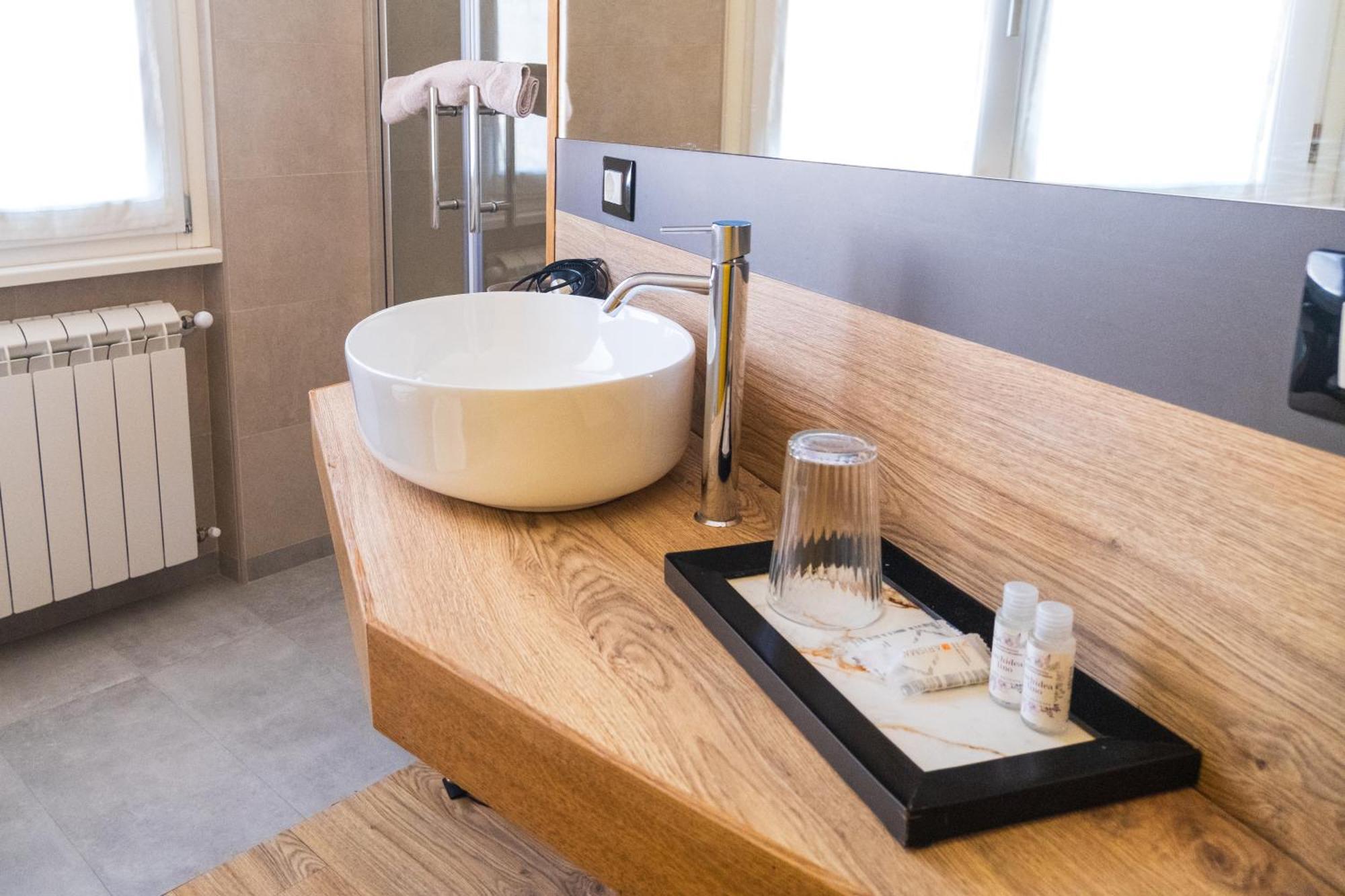 Avezzano 3E60 Hotel ภายนอก รูปภาพ