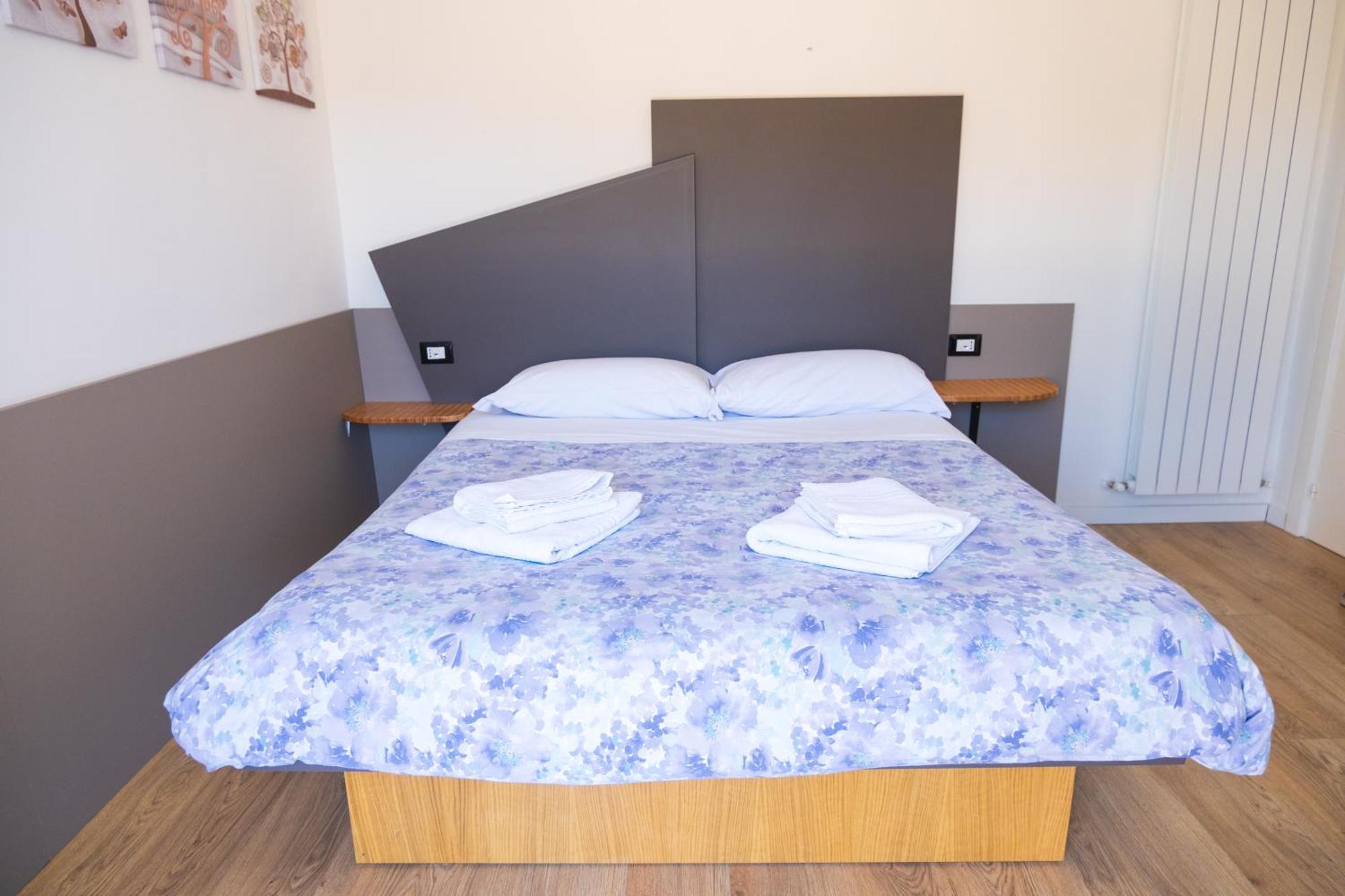 Avezzano 3E60 Hotel ภายนอก รูปภาพ